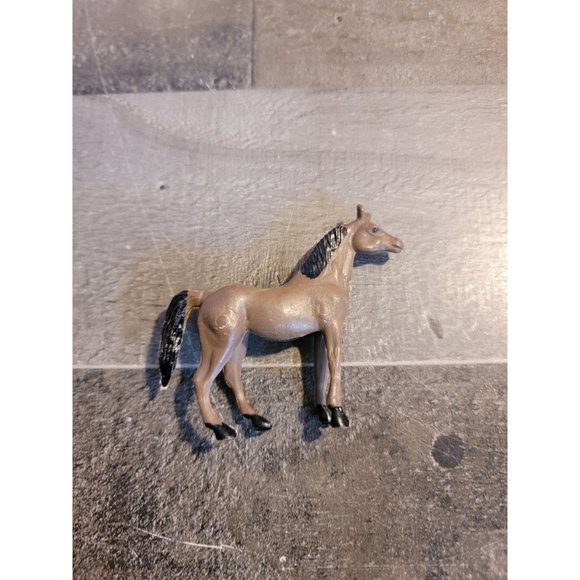 Brown horse animal doll accessory - Picture 1 of 4
